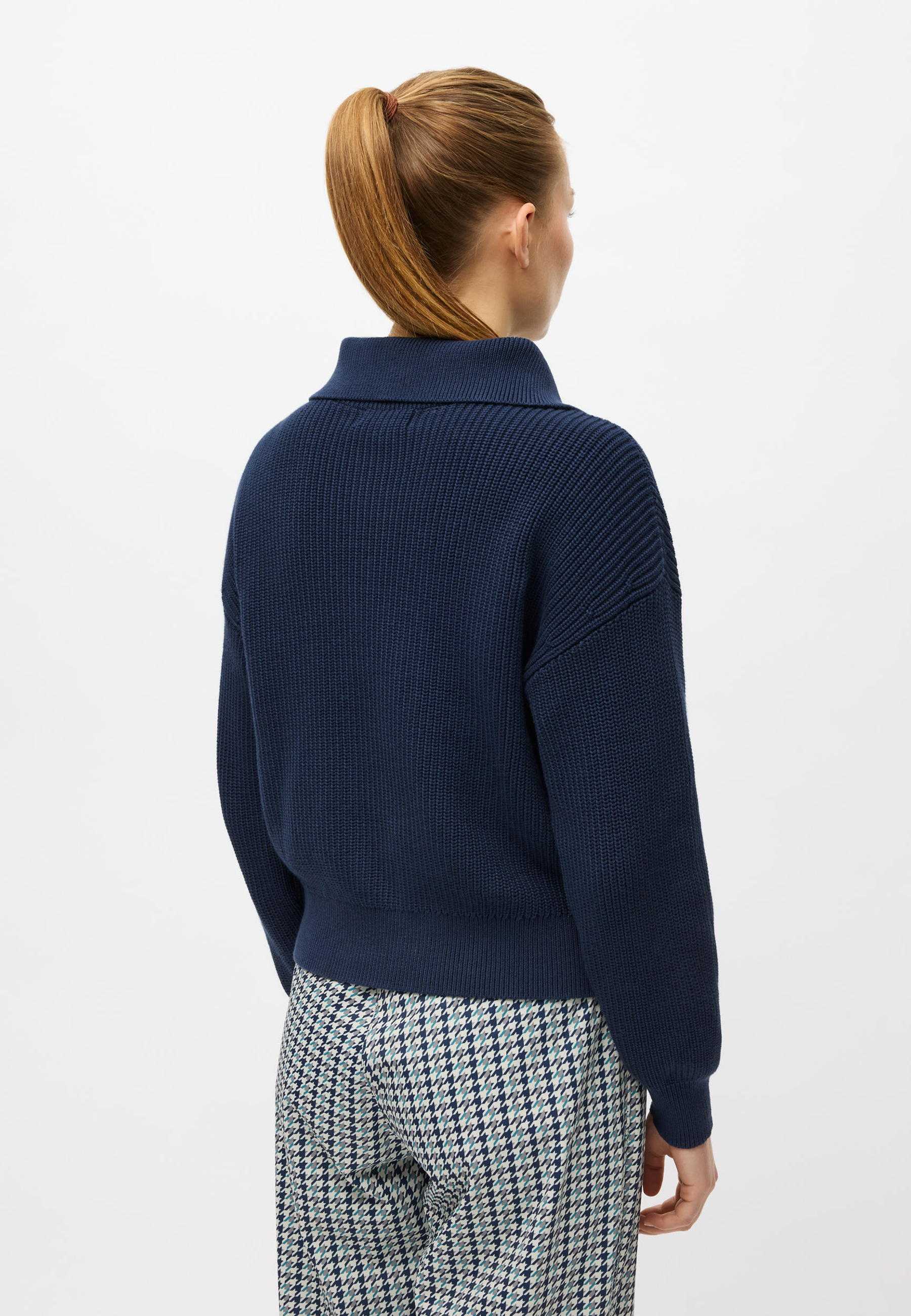 Knitted Zip Sweater – 100% cotton golf sweater with breathable