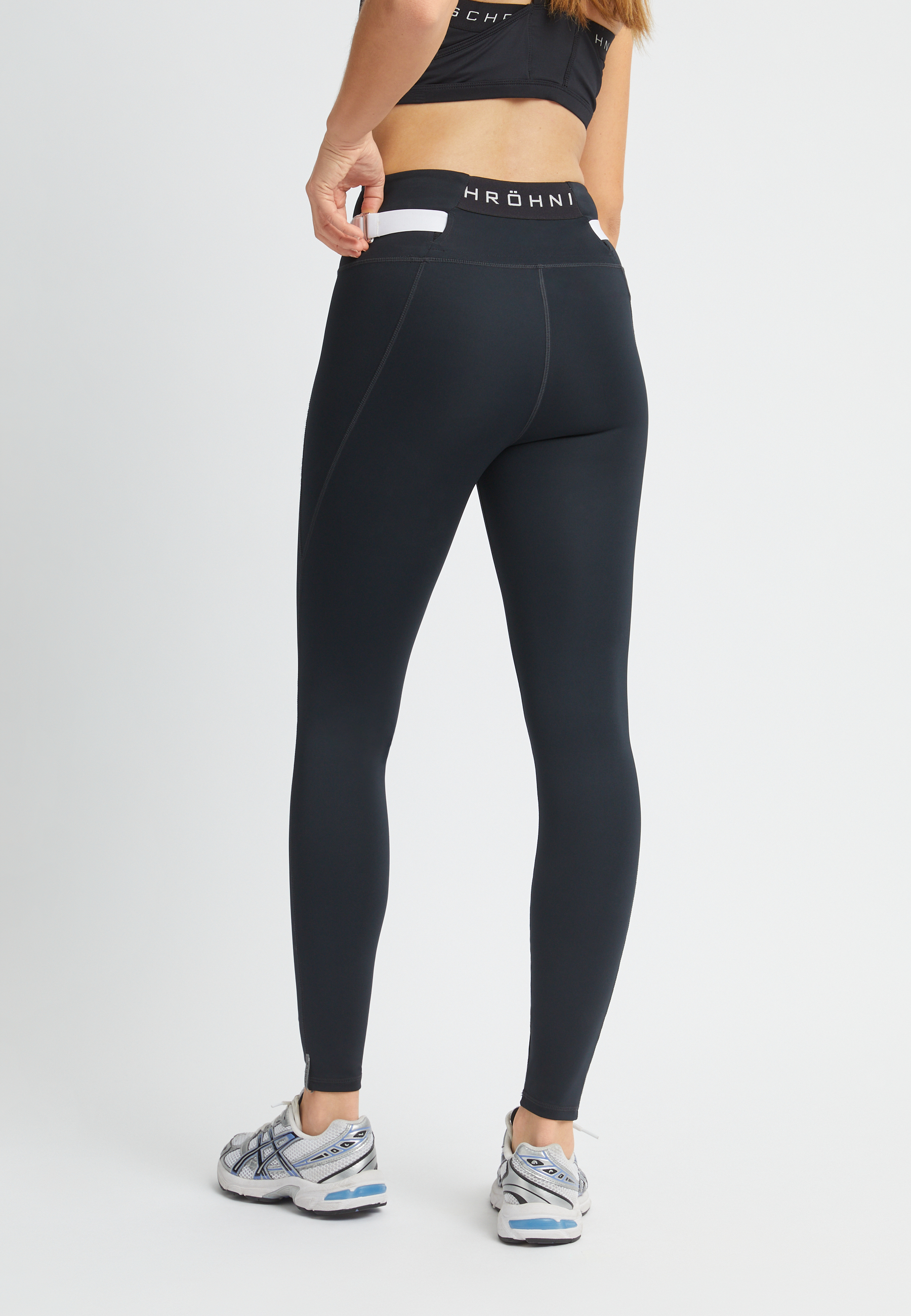 Infinite Flex Tights, White Röhnisch