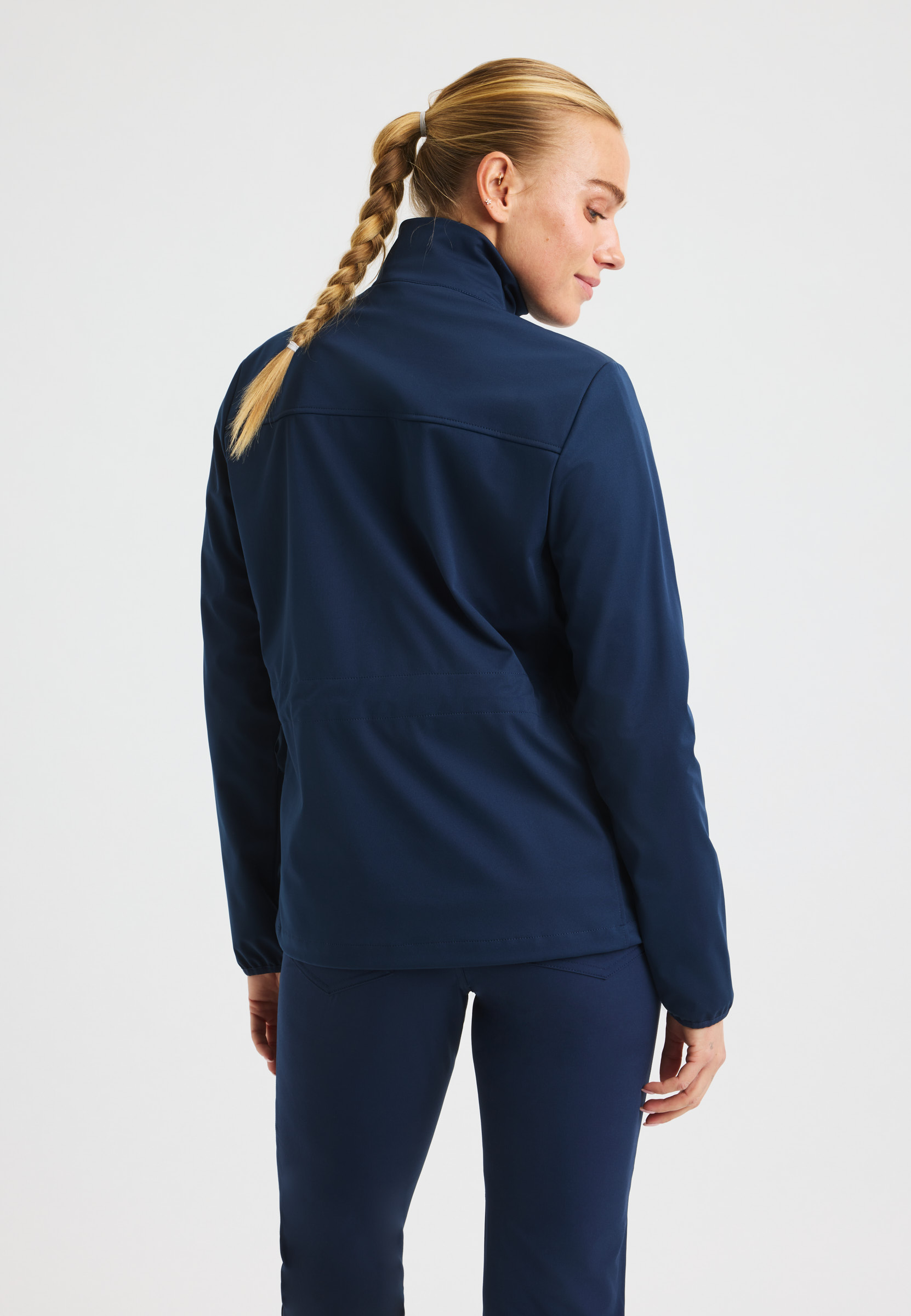 Lorraine Wind Jacket – Windproof golf jacket in recycled material