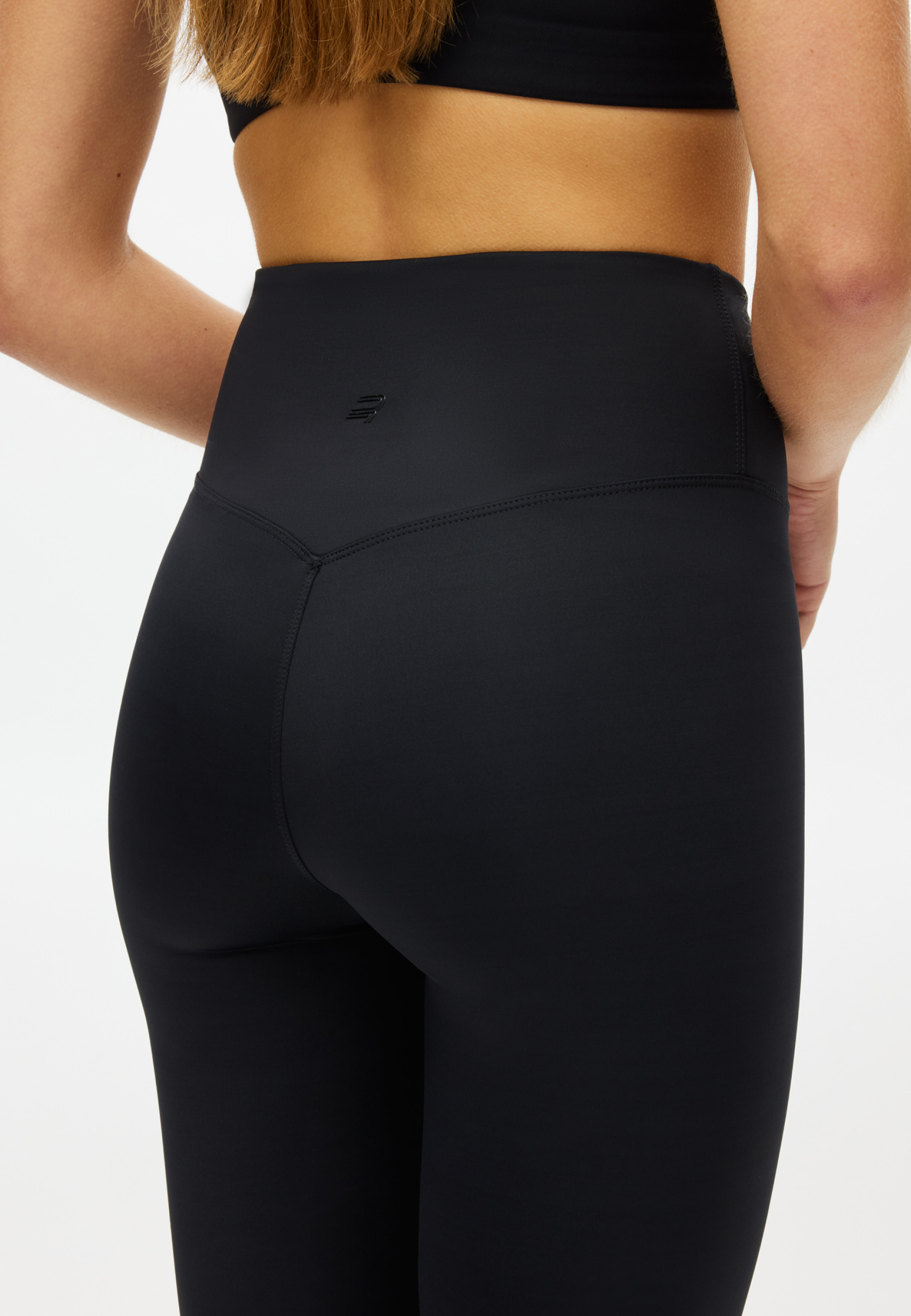 Legacy High Waist Tights – Recycled Training Tights | Röhnisch