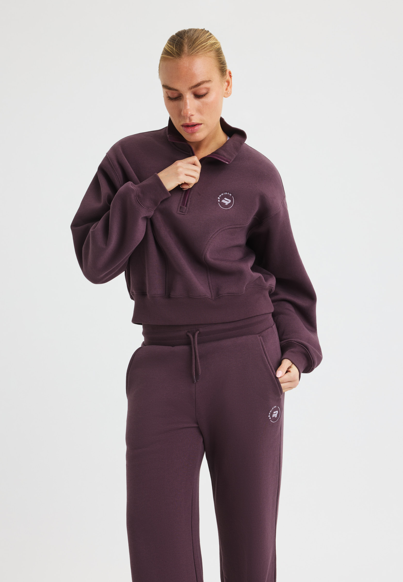 Soft Sweat Half Zip – Cropped sweatshirt with half zip | Röhnisch